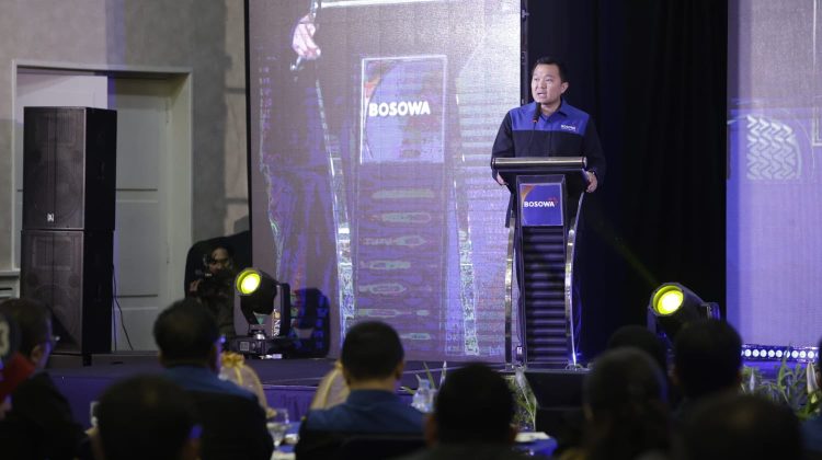 CEO Bosowa Bapak Subhan Aksa Sampaikan Pesan Optimis di Kick Off 2024