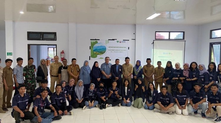 Pengabdian Masyarakat UNIBOS