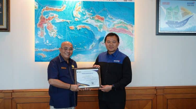 Bosowa Berlian Motor Raih Penghargaan Wajib Pajak Patuh dari KPP Madya Makassar